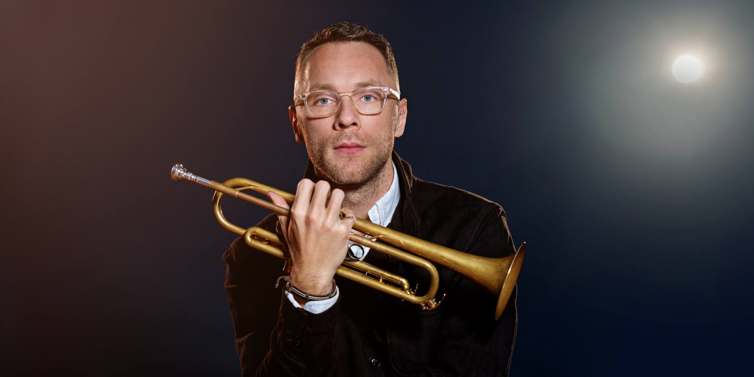 Portræt af Ari Bragi Karason, trompet