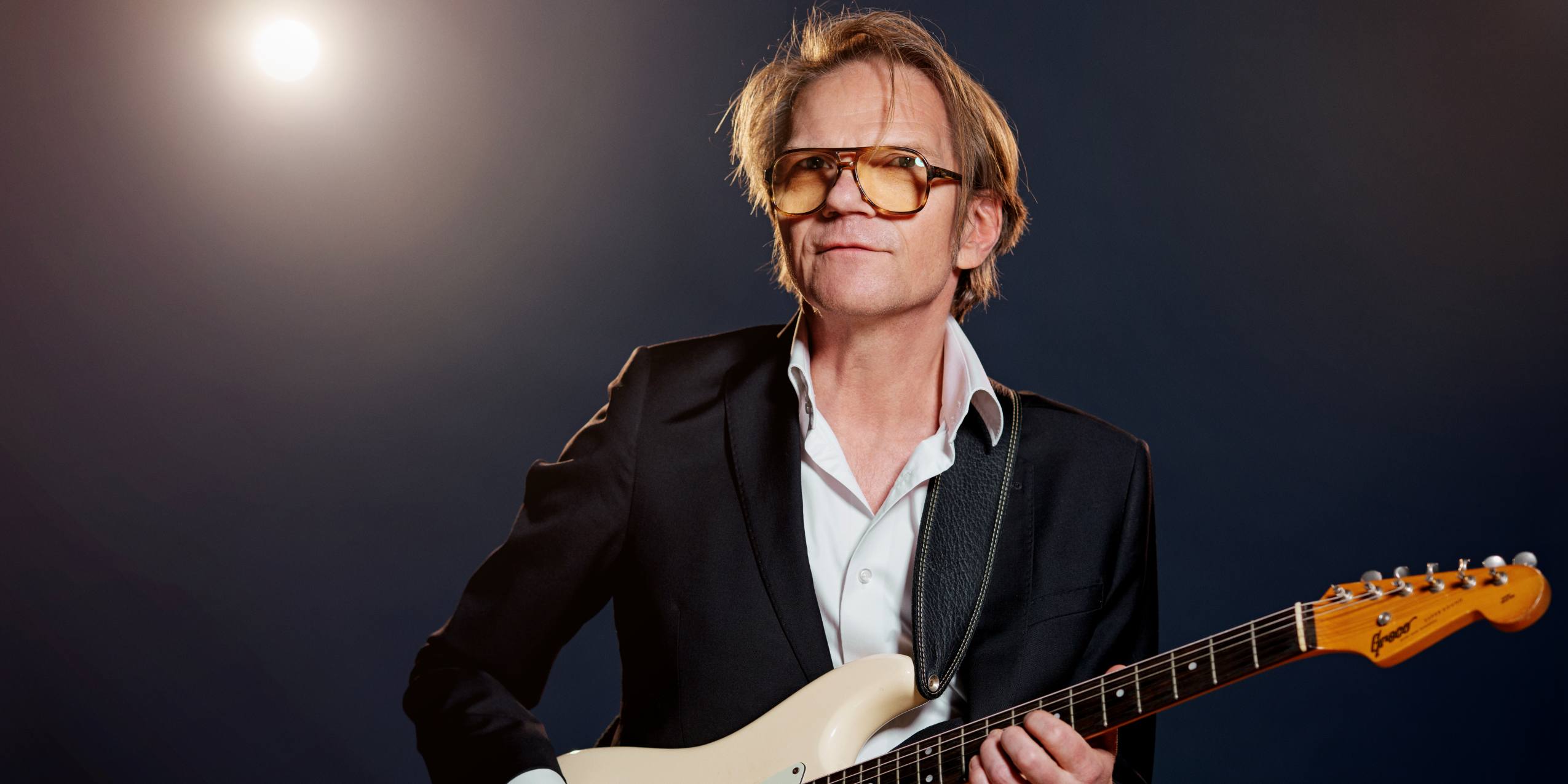 Portræt af Per Gade, guitar