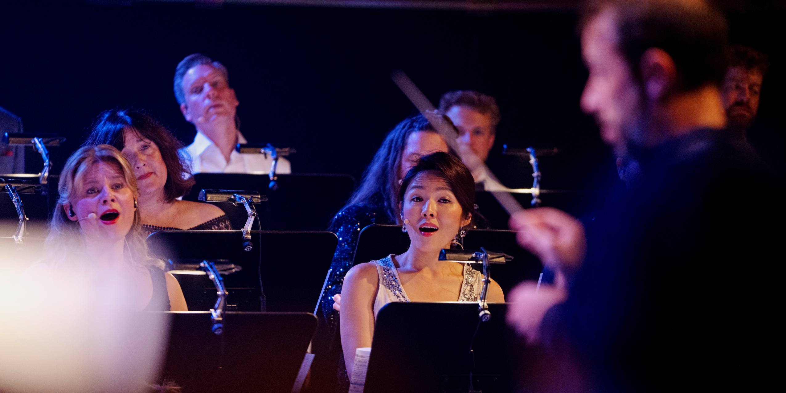 Sangere fra DR Vokalensemblet til Ballroom Dreams