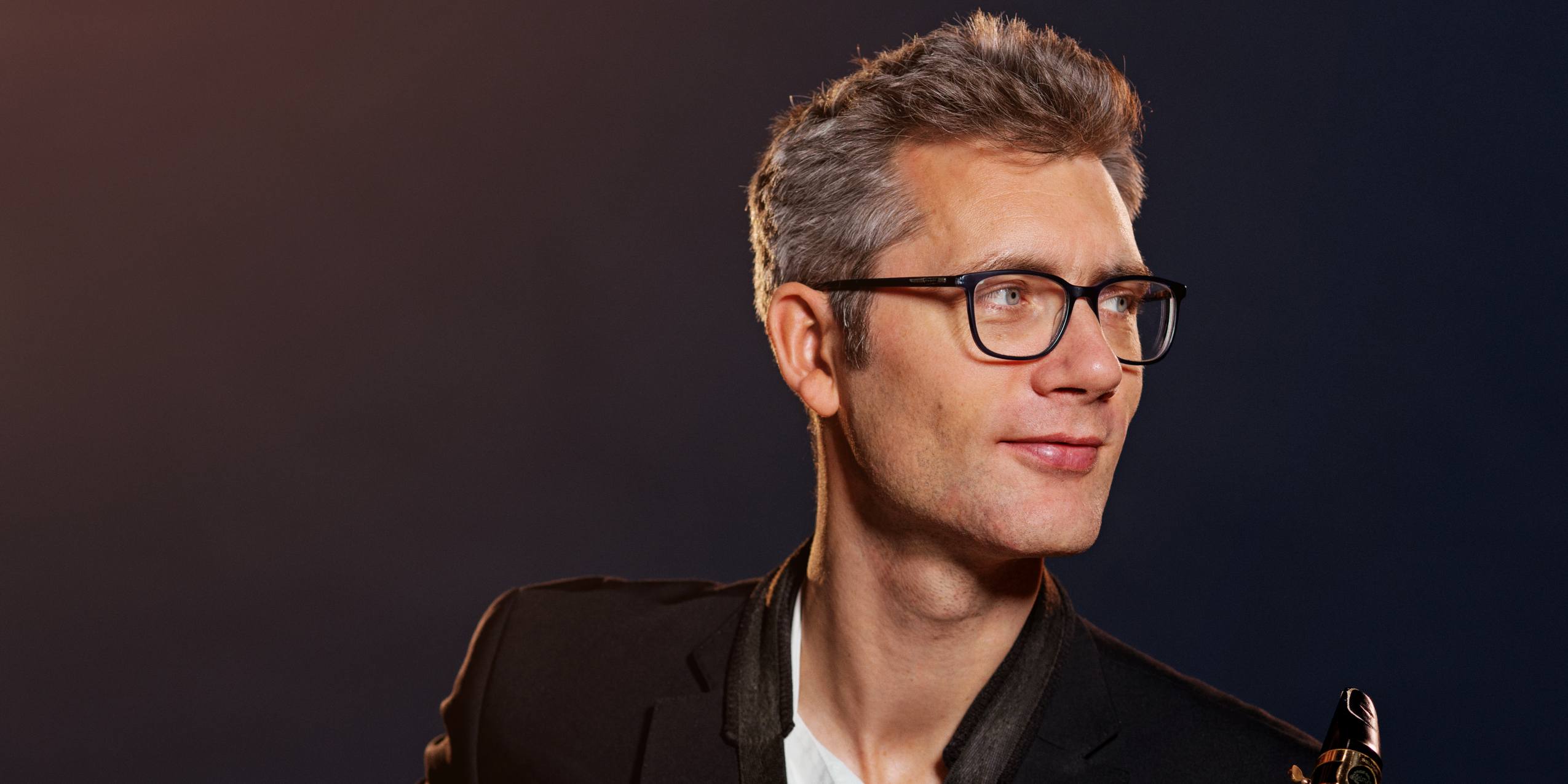 Portræt af Frederik Menzies, saxofon